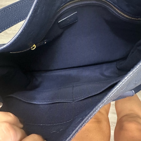 Louis Vuitton Metis Hobo Monogram Empreinte Leather Blue - Picture 17 of 17